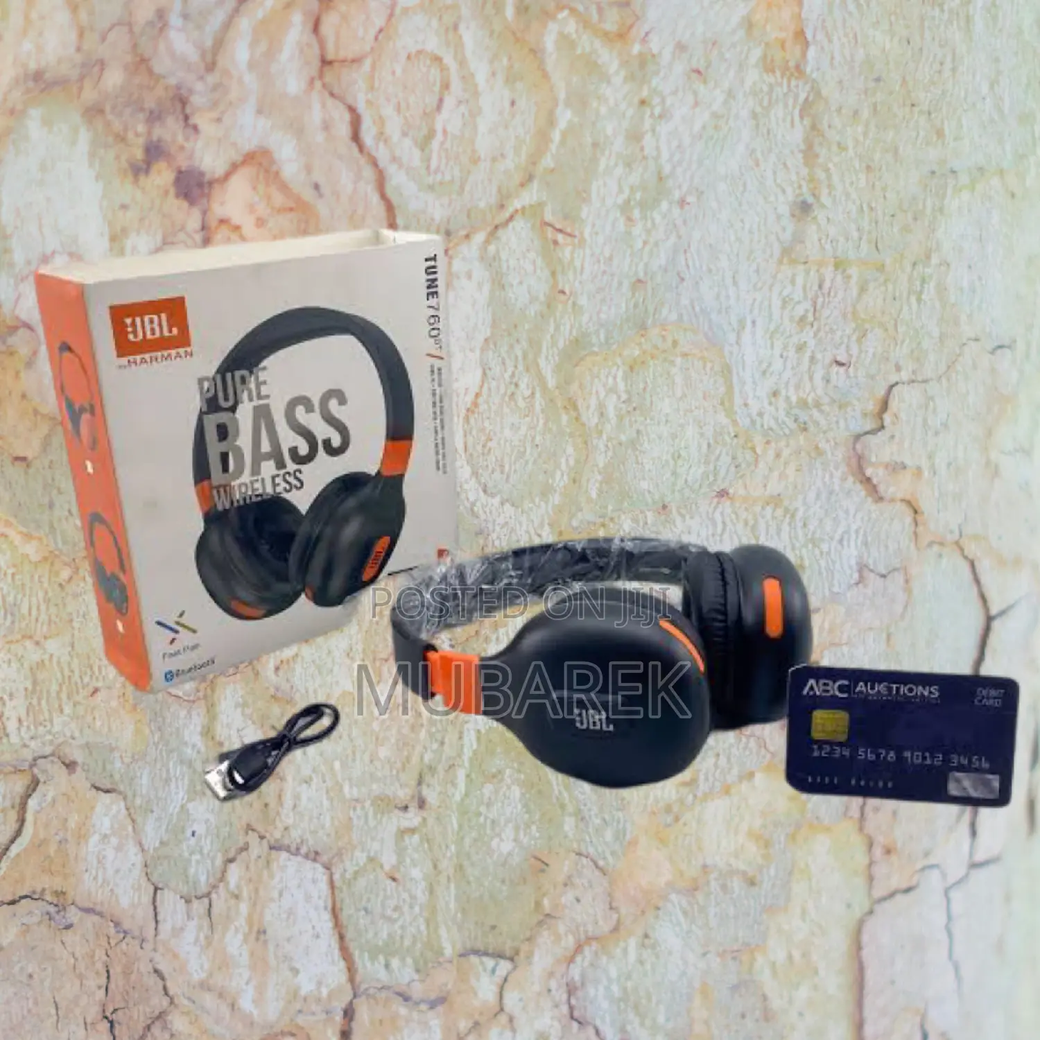 JBL Tune 760 Versatile Connectivity Options Available