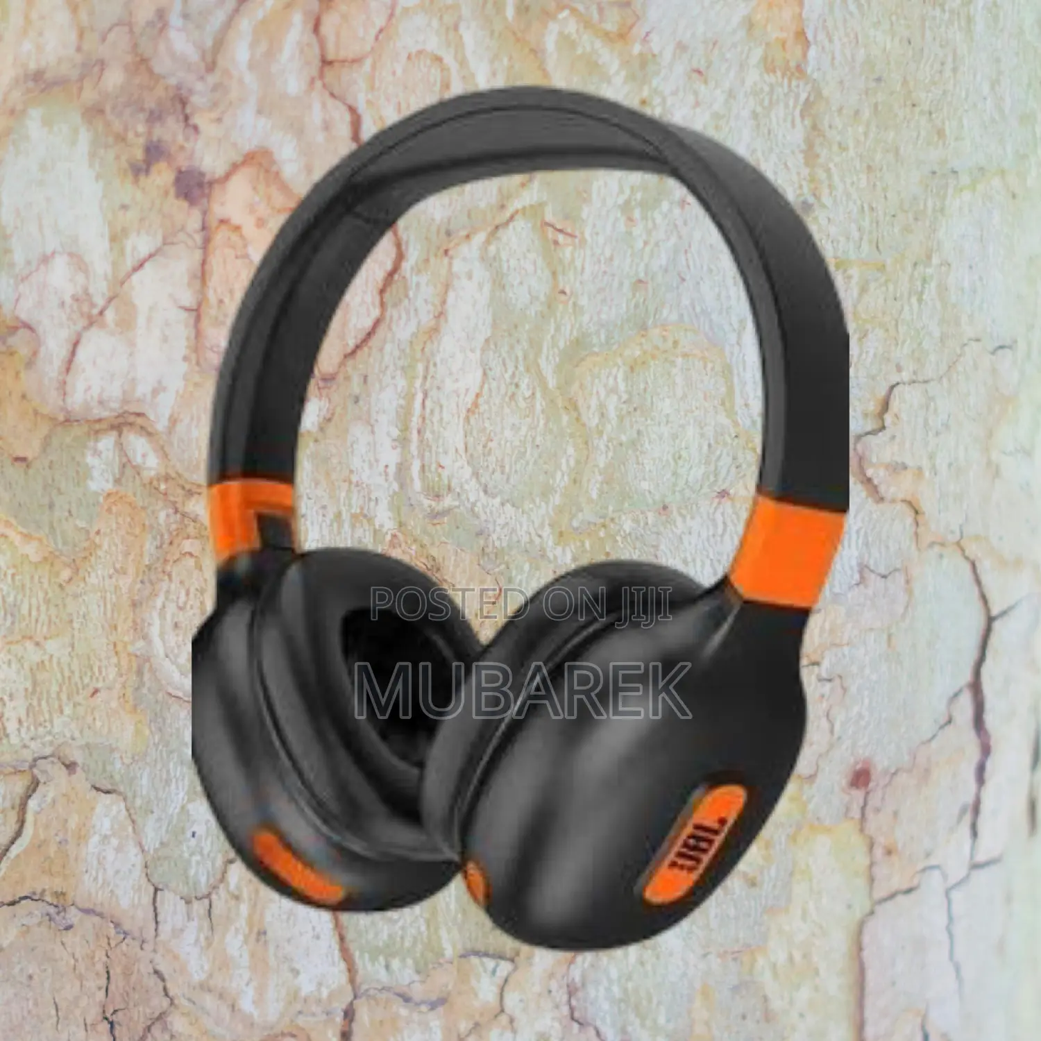 JBL Tune 760 Versatile Connectivity Options Available