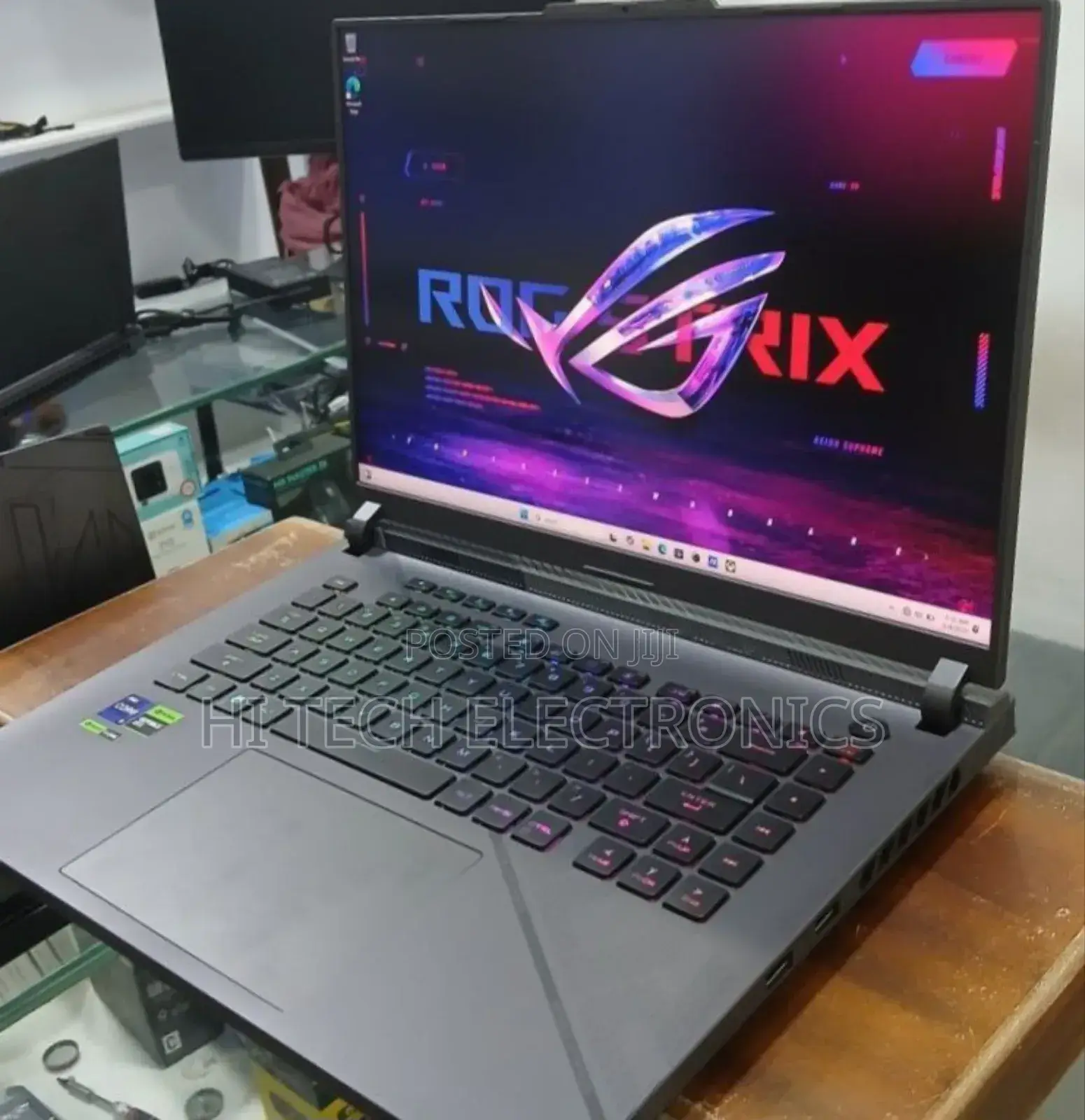 New Laptop Asus ROG Strix G15 32GB Intel Core I9 SSD 1T