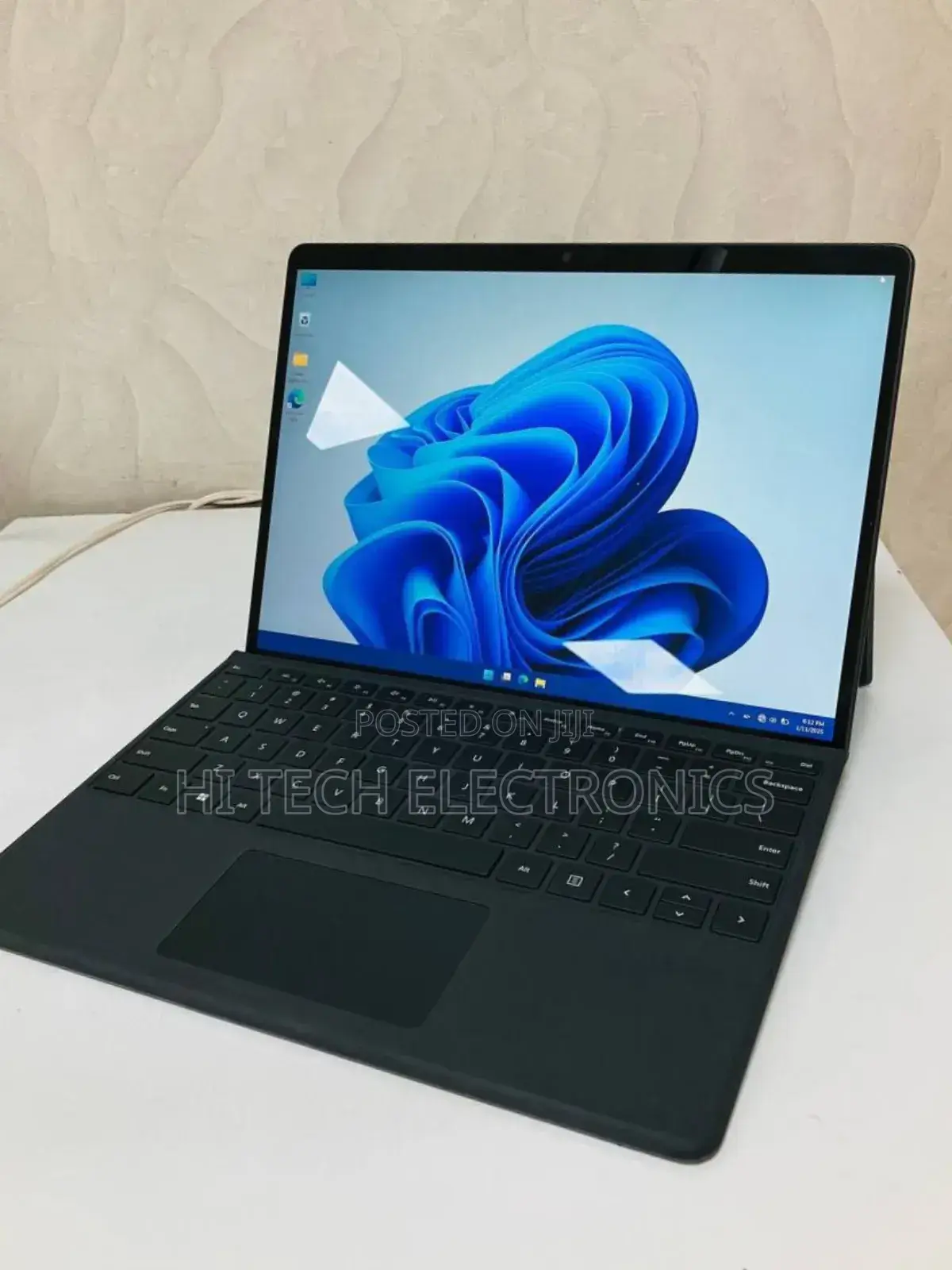 New Laptop Microsoft Surface Pro 9 16GB Intel Core I5 SSD 256GB