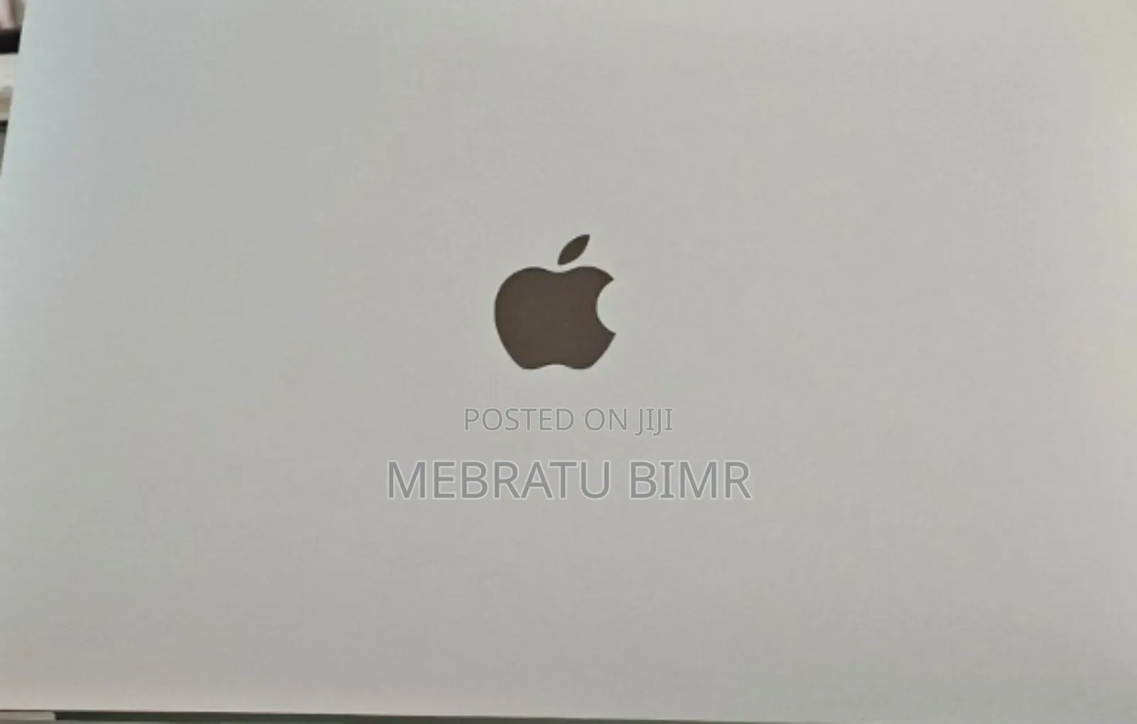 New Laptop Apple MacBook Air 2020 M1 8GB Apple M1 SSD 256GB