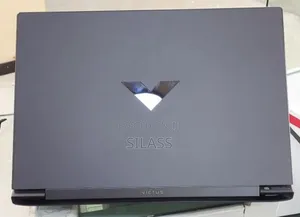 New Laptop HP Victus 15 16GB AMD Ryzen 7 SSD 1T