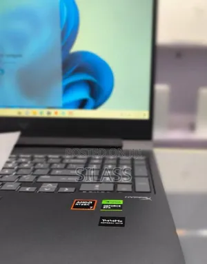 New Laptop HP Victus 15 16GB AMD Ryzen 7 SSD 1T