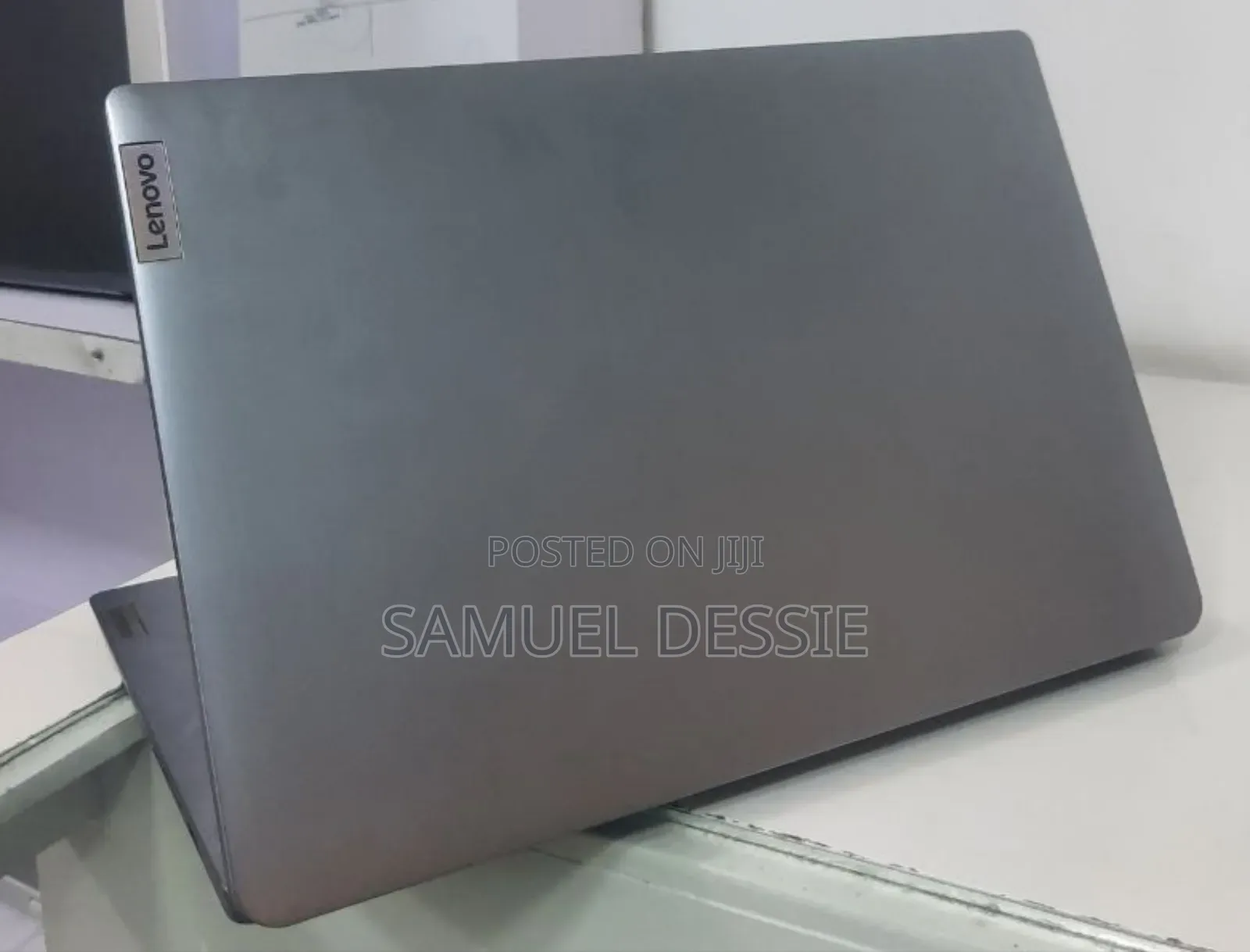 New Laptop Lenovo Ideapad 3 8GB Intel Core I3 SSD 256GB