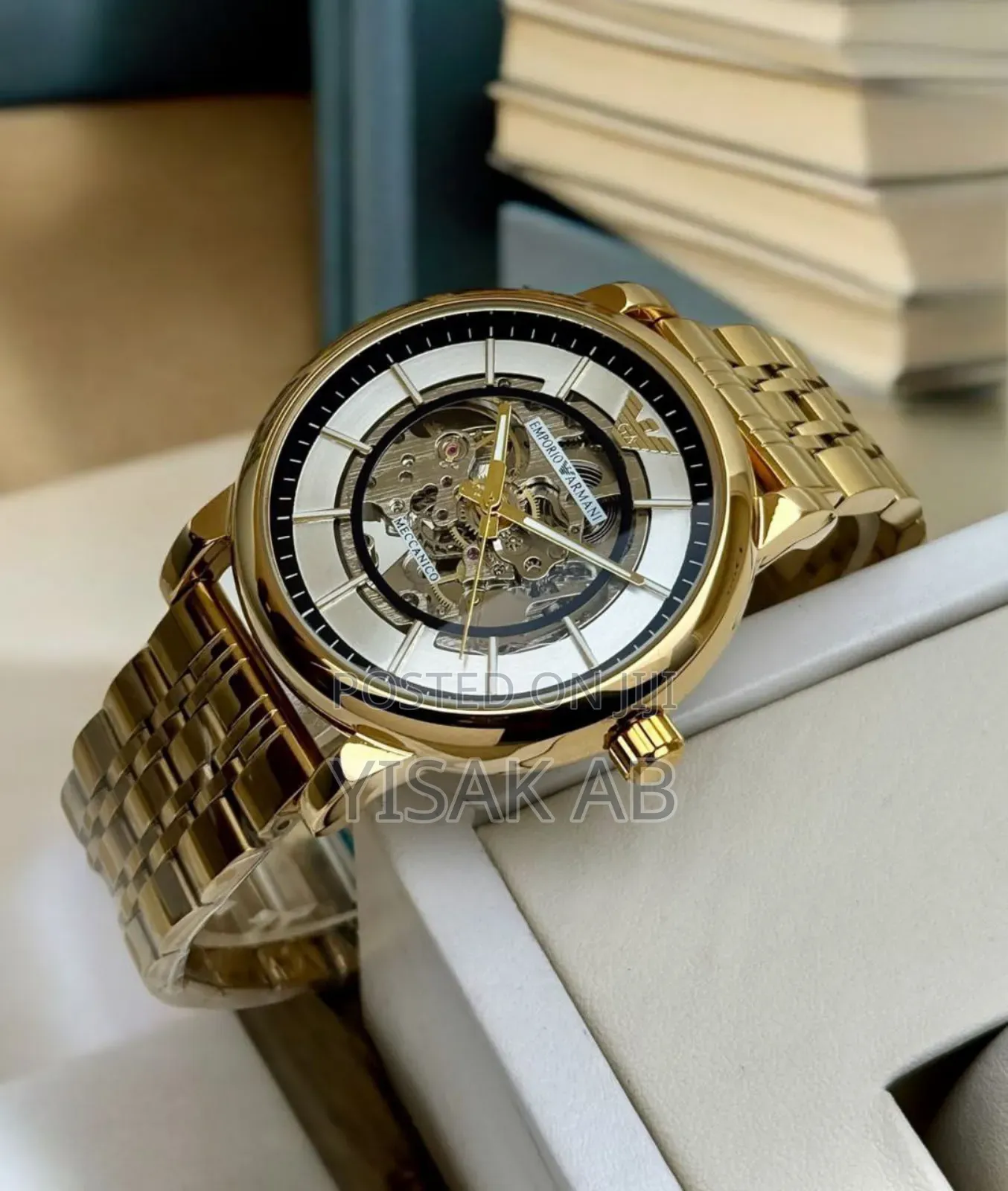 Superior Quality Men's Watch