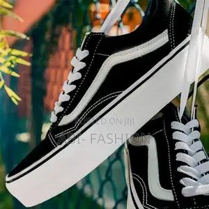 Photo - Vans Old School