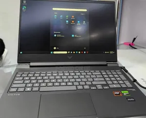 New Laptop HP 16GB AMD Ryzen 7 SSD 1T