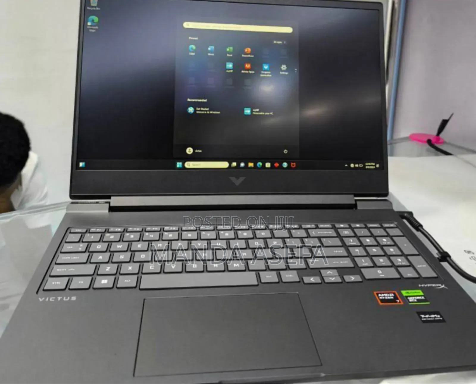 New Laptop HP Victus 16 16GB AMD Ryzen 7 SSD 1T