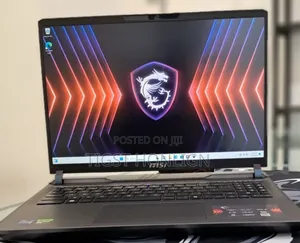 New Laptop MSI Vector GP66HX 12UGS 32GB Intel Core I9 SSD 1T