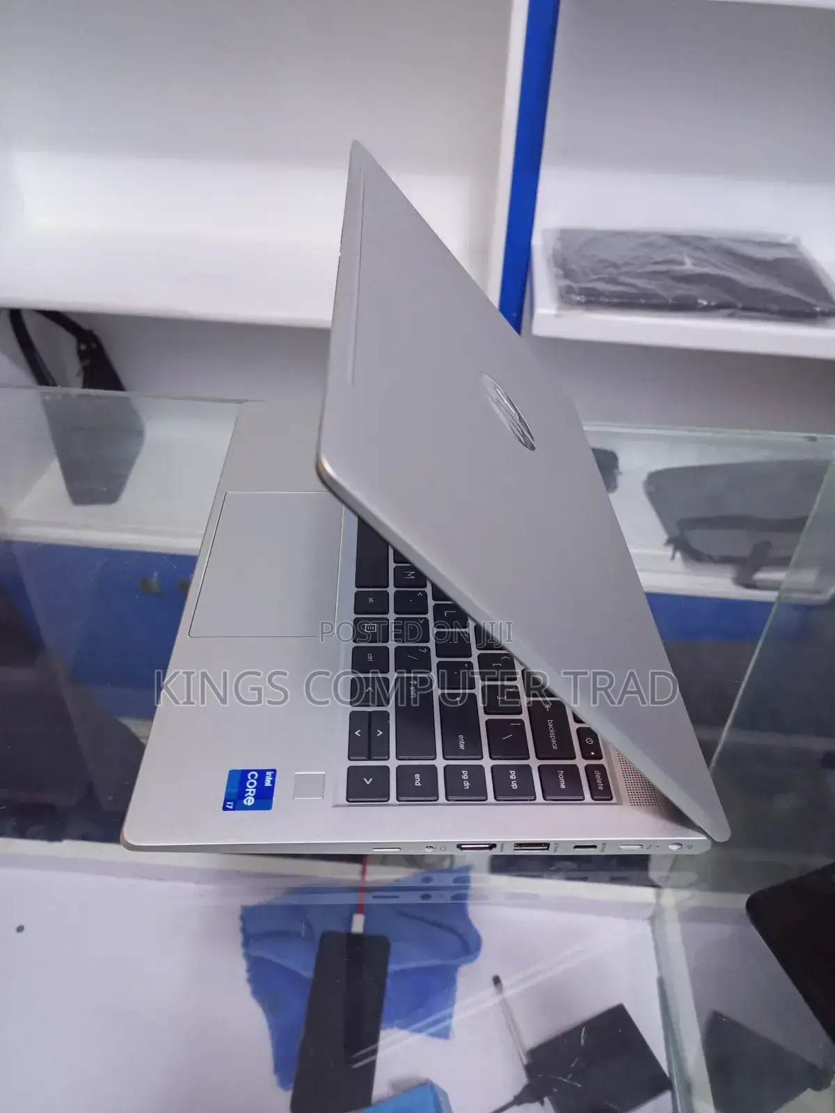 New Laptop HP EliteBook 640 G10 16GB Intel Core I7 SSD 512GB