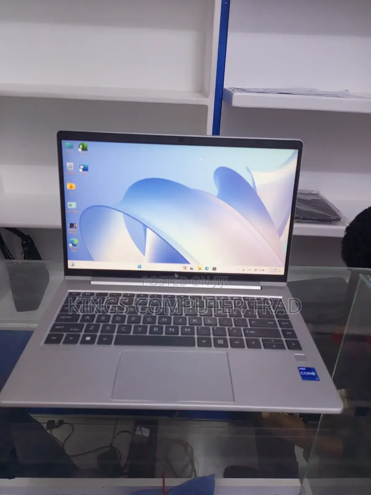 New Laptop HP EliteBook 640 G10 16GB Intel Core I7 SSD 512GB
