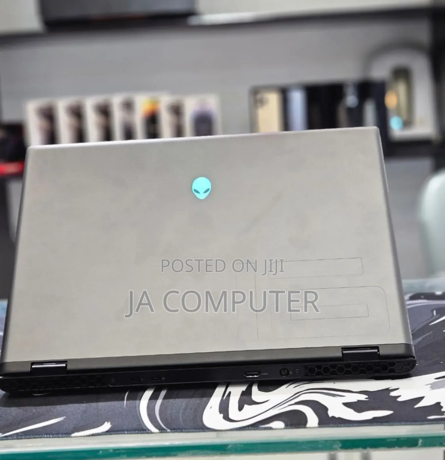 New Laptop Alienware M17x R2 32GB Intel Core Ultra 9 SSD 1T