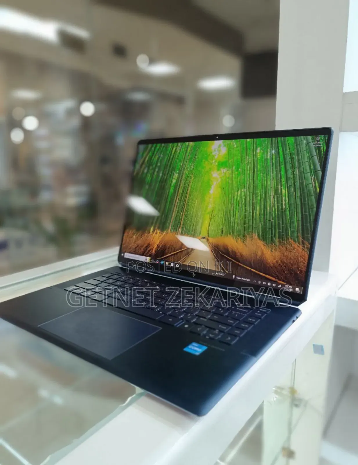 New Laptop HP Spectre 16GB Intel Core I7 SSD 1T