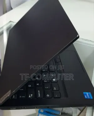 New Laptop Lenovo ThinkPad E14 G5 8GB Intel Core I5 SSD 512GB