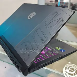 New Laptop MSI Crosshair 15 B12U 16GB Intel Core I7 SSD 1T