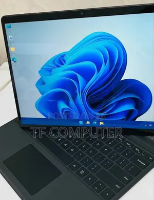 New Laptop Microsoft Surface Pro 9 16GB Intel Core I5 SSD 256GB