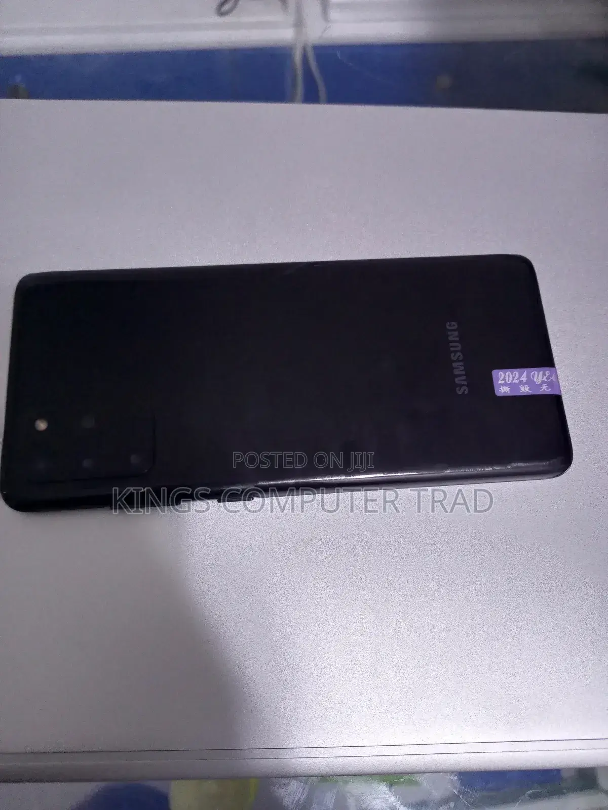 New Samsung Galaxy S20 128 GB Black