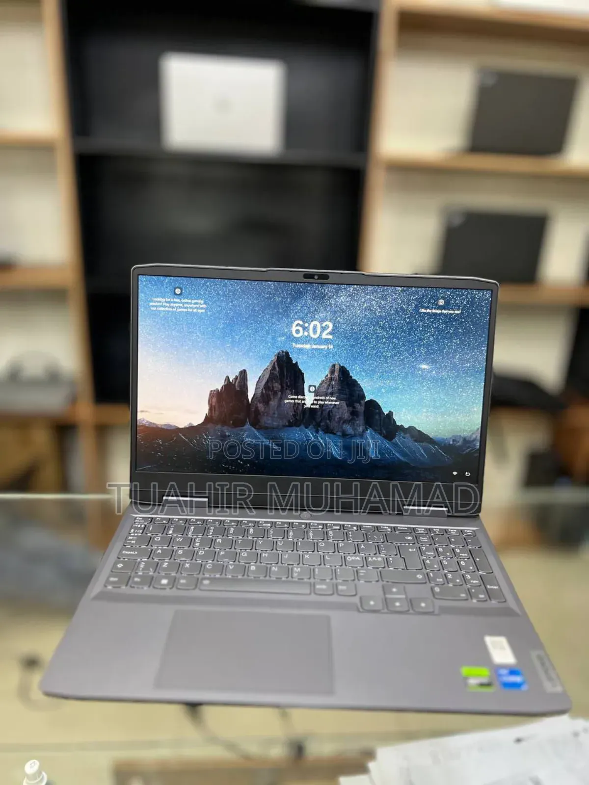 New Laptop Lenovo LOQ 15IRH8 16GB Intel Core I5 SSD 512GB
