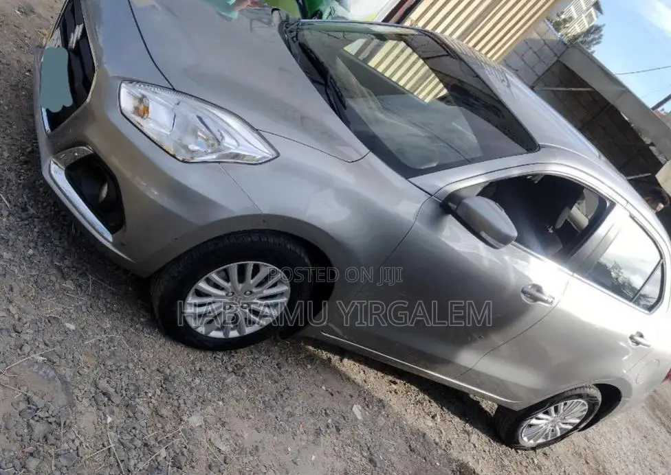 Suzuki Dzire 2021 Silver