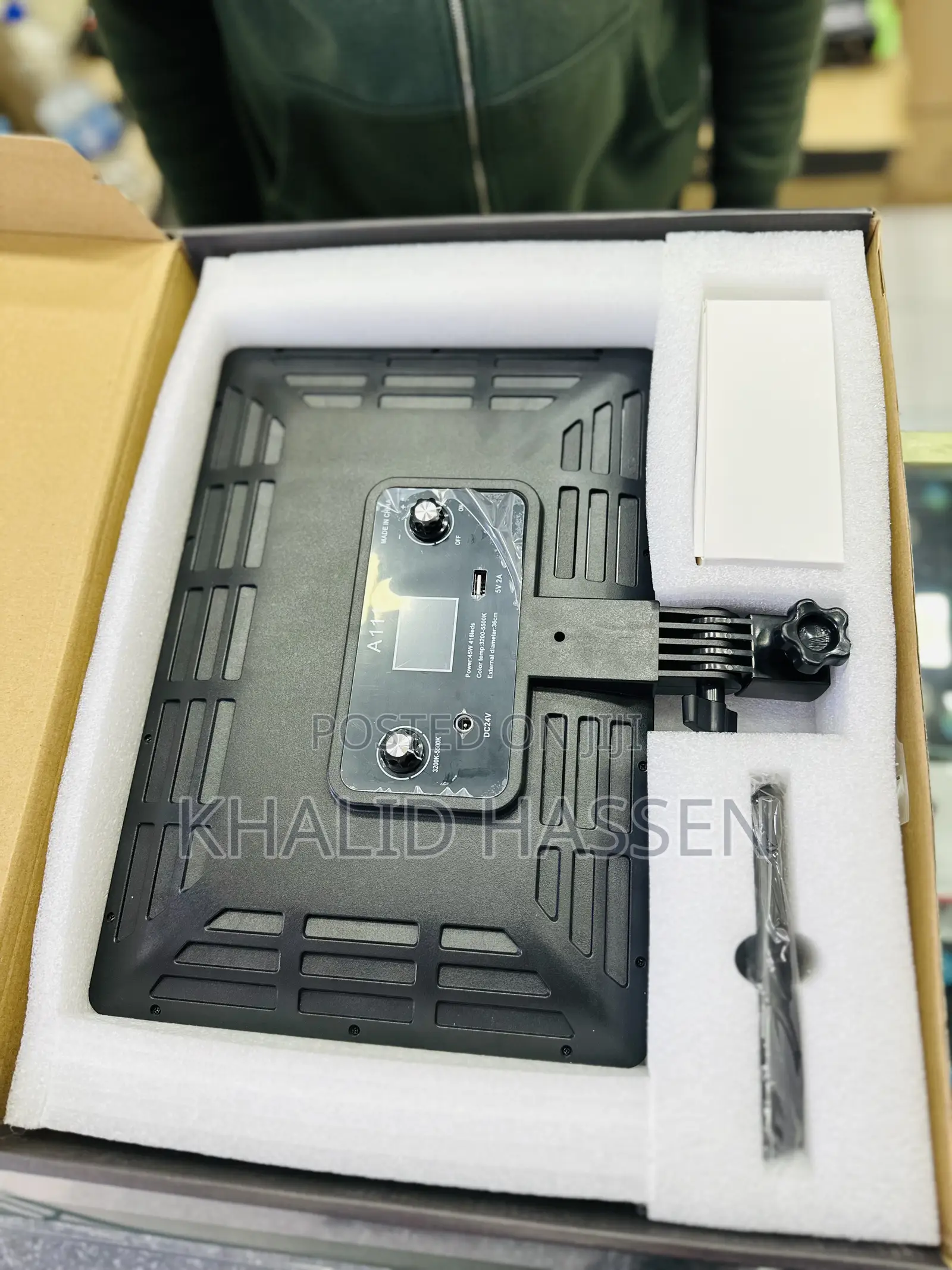 A111 14 Inch Photography Video Light LCD Display