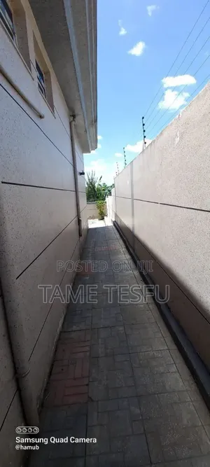 3bdrm Villa in Figa, Bole for sale