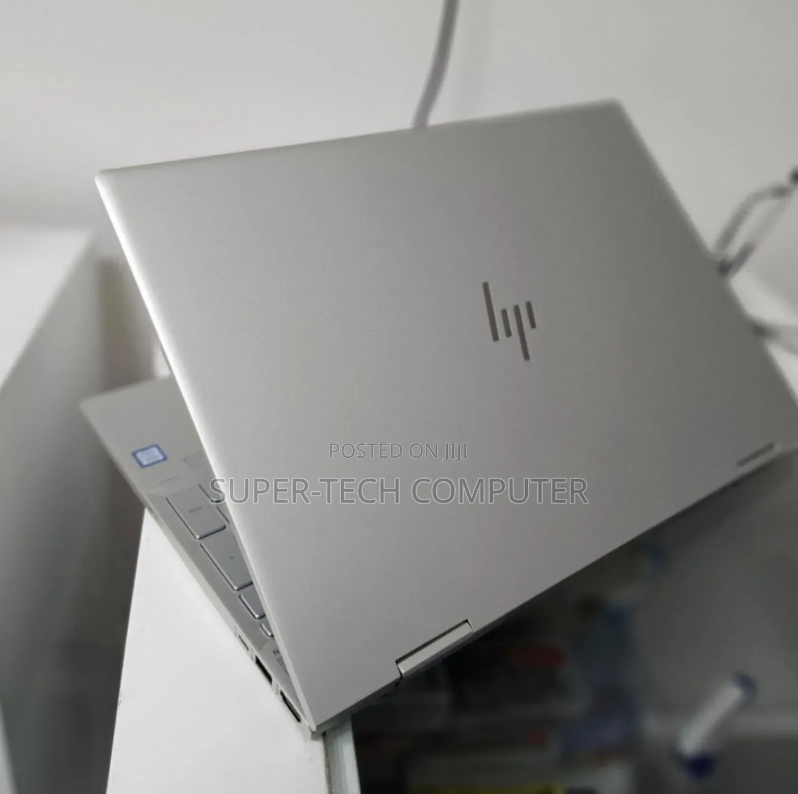 New Laptop HP Envy X360 8GB Intel Core I5 SSD 512GB