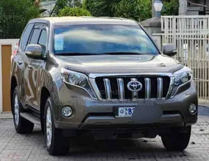 Toyota Land Cruiser 2017 Brown