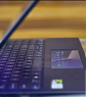 New Laptop Asus VivoBook 15 X505BA 16GB Intel Core I7 SSD 512GB