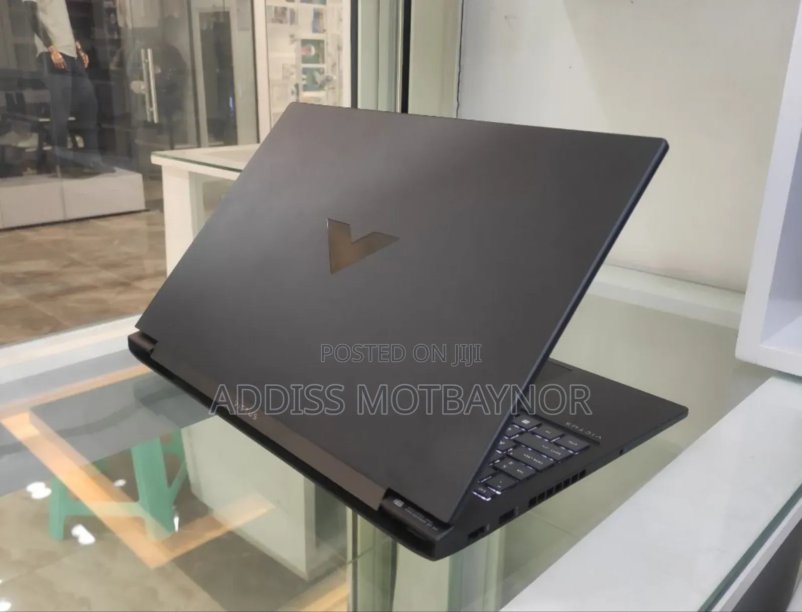 New Laptop HP Victus 15 16GB Intel Core I7 SSD 1T