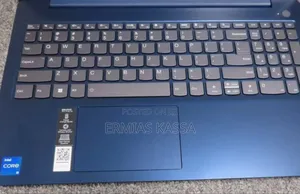 New Laptop Lenovo IdeaPad Y530 8GB Intel Core I3 SSD 250GB