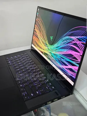 New Laptop Razer Blade Advanced 16GB Intel Core I7 SSD 512GB