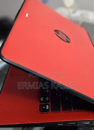 New Laptop HP ProBook 430 4GB Intel Celeron SSD 128GB