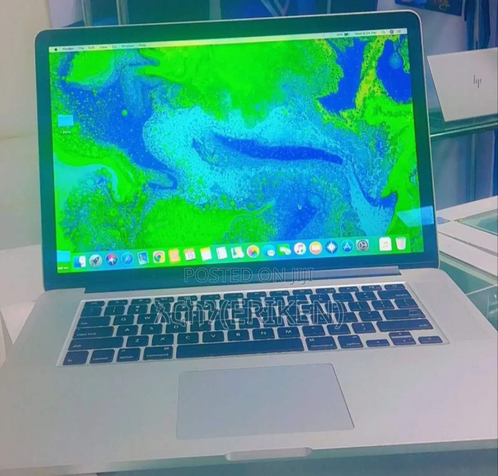 New Laptop Apple MacBook Pro 2013 8GB Intel Core I7 SSD 256GB