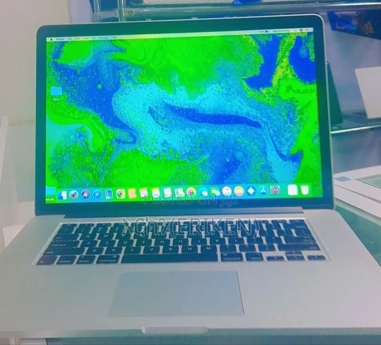 New Laptop Apple MacBook Pro 2013 8GB Intel Core I7 SSD 256GB