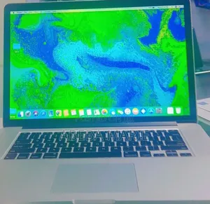 New Laptop Apple MacBook Pro 2015 8GB Intel Pentium SSD 256GB