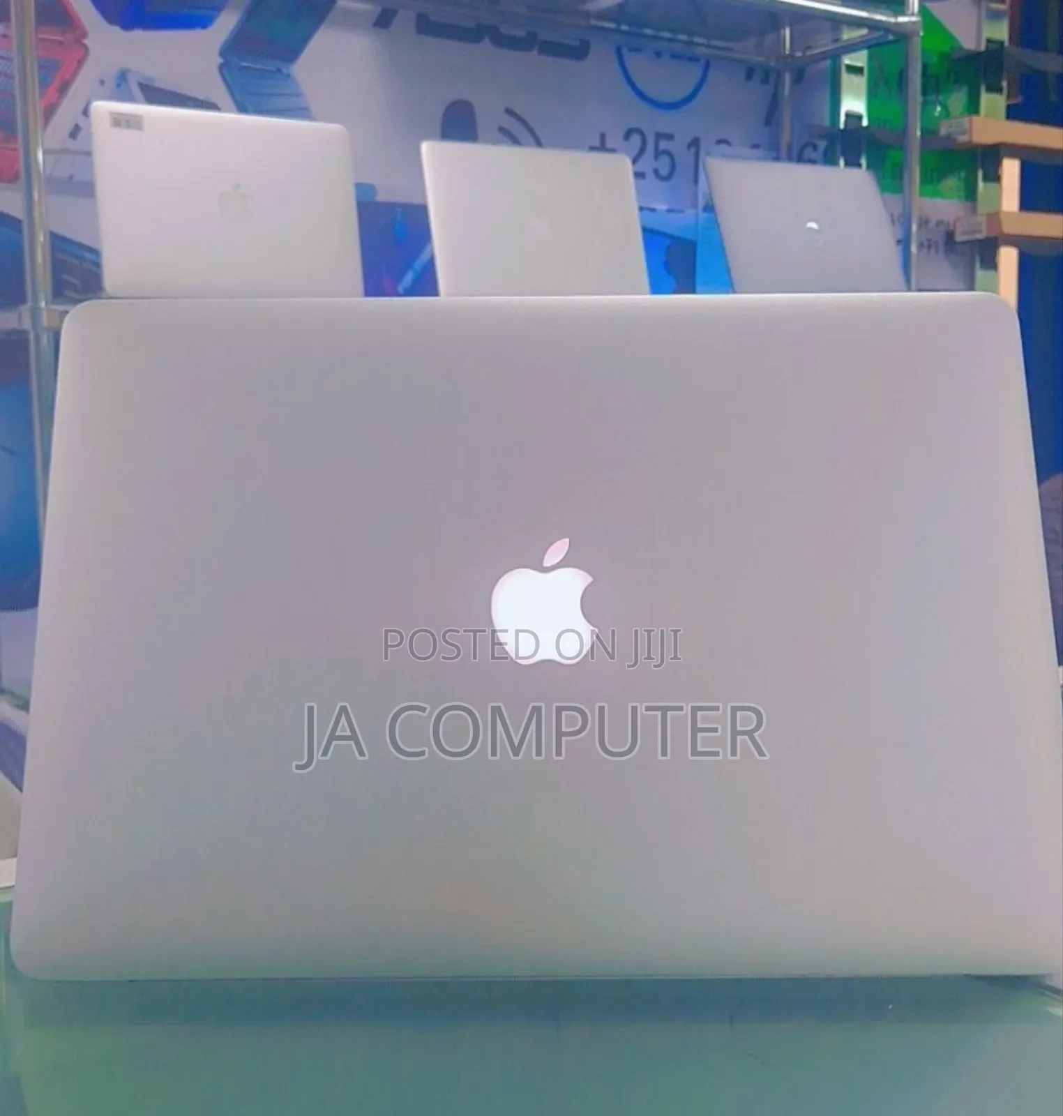 New Laptop Apple MacBook Pro 2013 8GB Intel Core I7 SSD 256GB