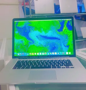 New Laptop Apple MacBook Pro 2013 8GB Intel Core I7 SSD 256GB