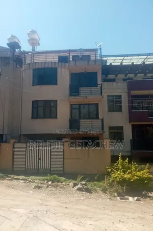 5bdrm House in Semit 72,, Bole for sale