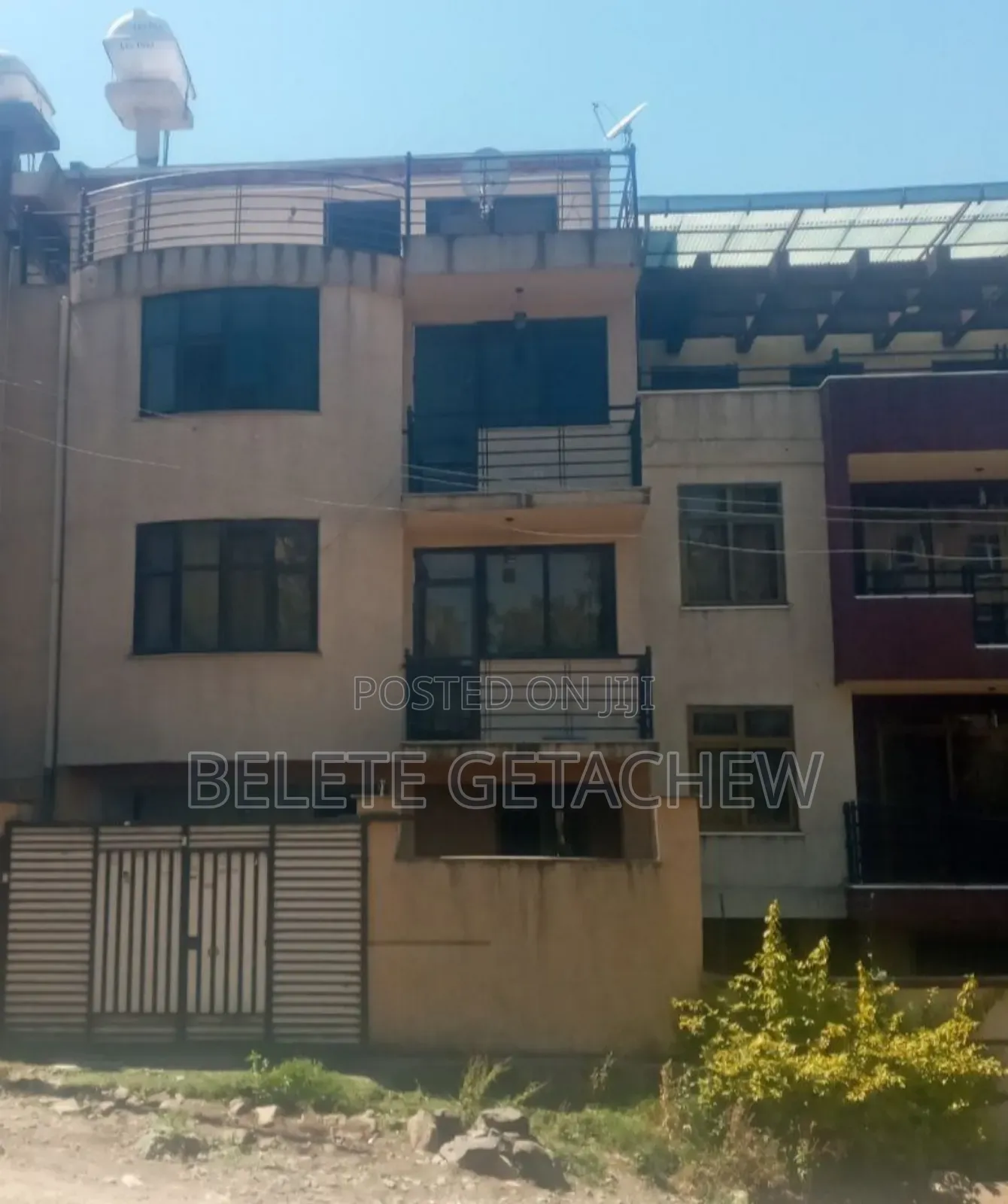 5bdrm House in Semit 72,, Bole for sale