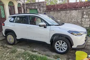 New Toyota Corolla Cross 2024 Gray