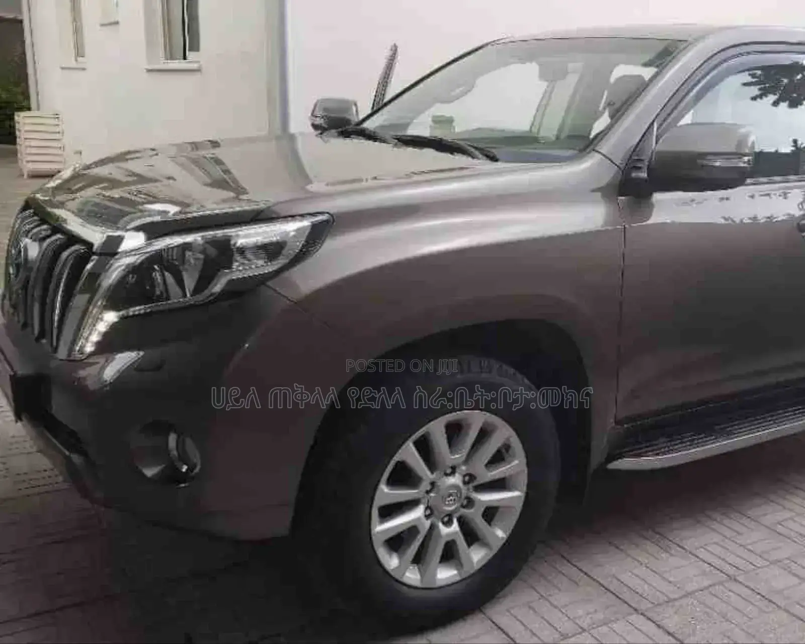 Toyota Land Cruiser Prado 2018 Pink
