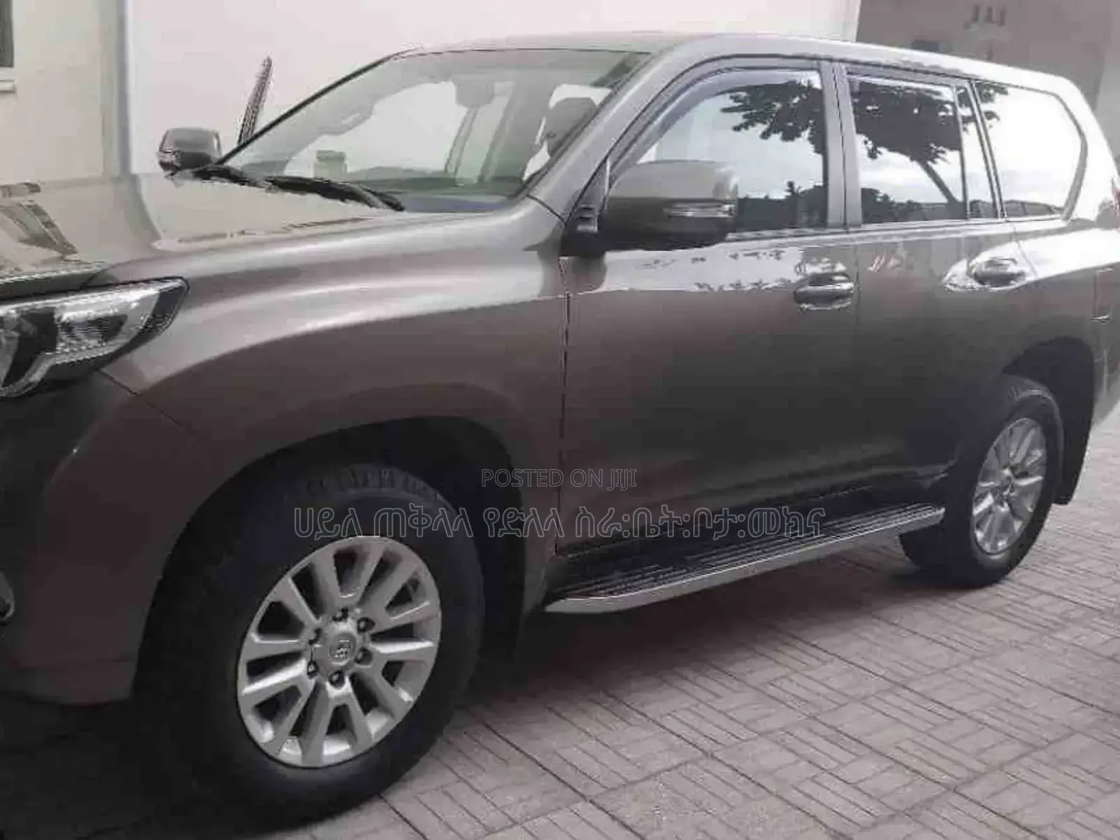 Toyota Land Cruiser Prado 2018 Pink