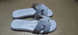 Photo - New Flat Sandal Shoes