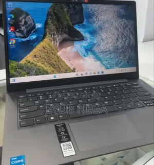 Photo - New Laptop Lenovo Ideapad 3 8GB Intel Core I3 SSD 256GB