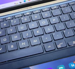 New Laptop Asus ZenBook 13 UX331UN 16GB Intel Core I7 SSD 512GB