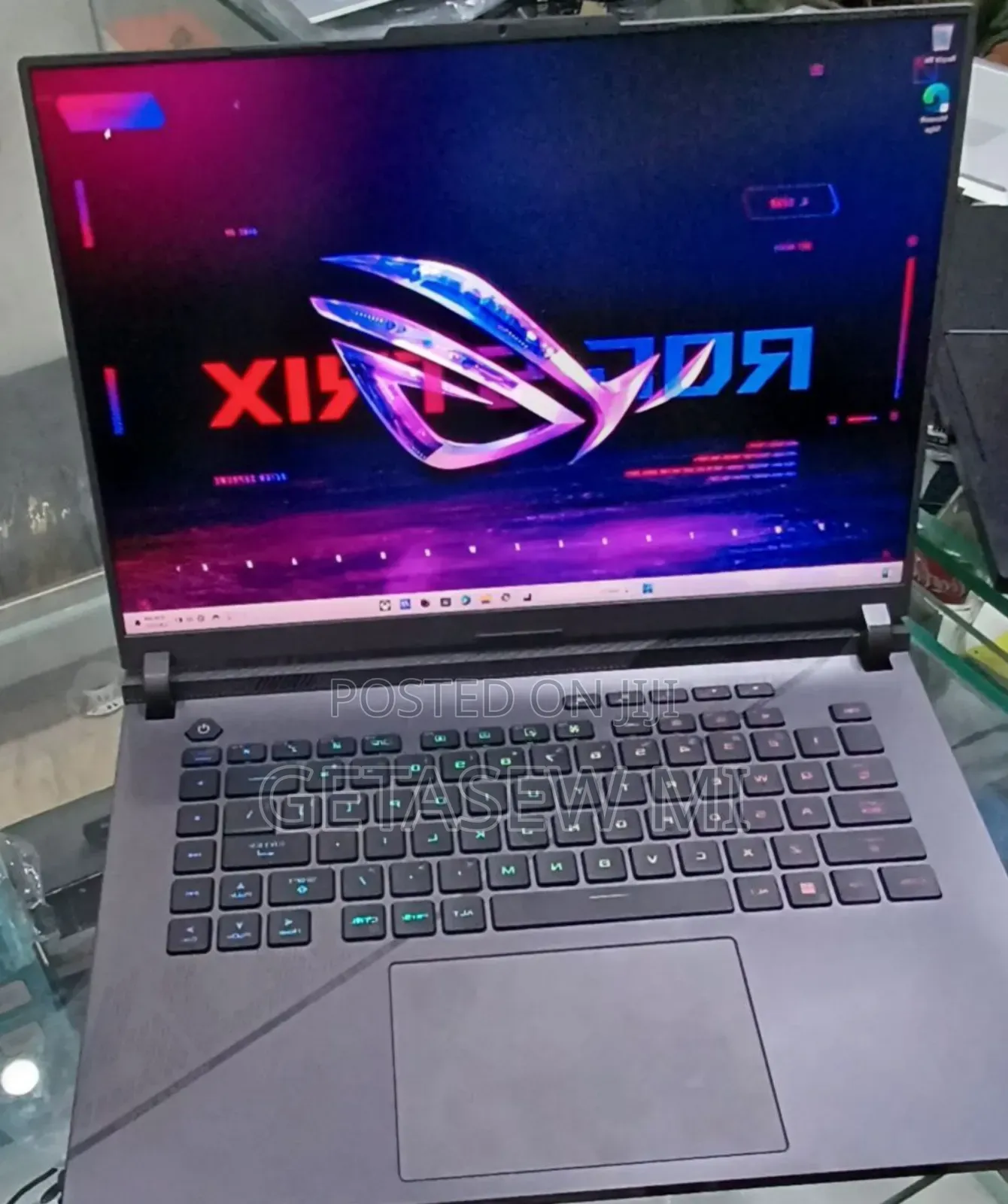 New Laptop Asus ROG Zephyrus G16 32GB Intel Core I9 SSD 1T