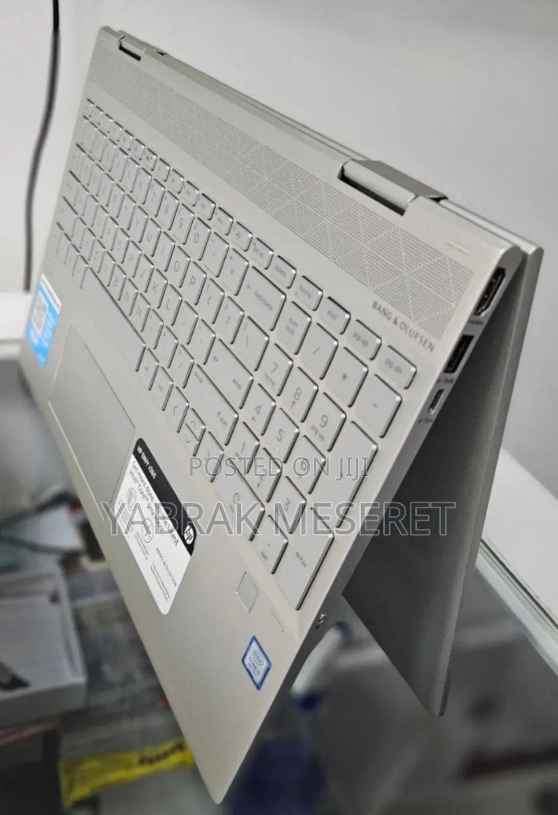 New Laptop HP Envy X360 8GB Intel Core I5 SSD 512GB