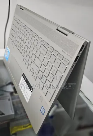 New Laptop HP Envy X360 8GB Intel Core I5 SSD 512GB