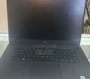 New Laptop Dell Precision 7540 32GB Intel Core I7 SSD 512GB