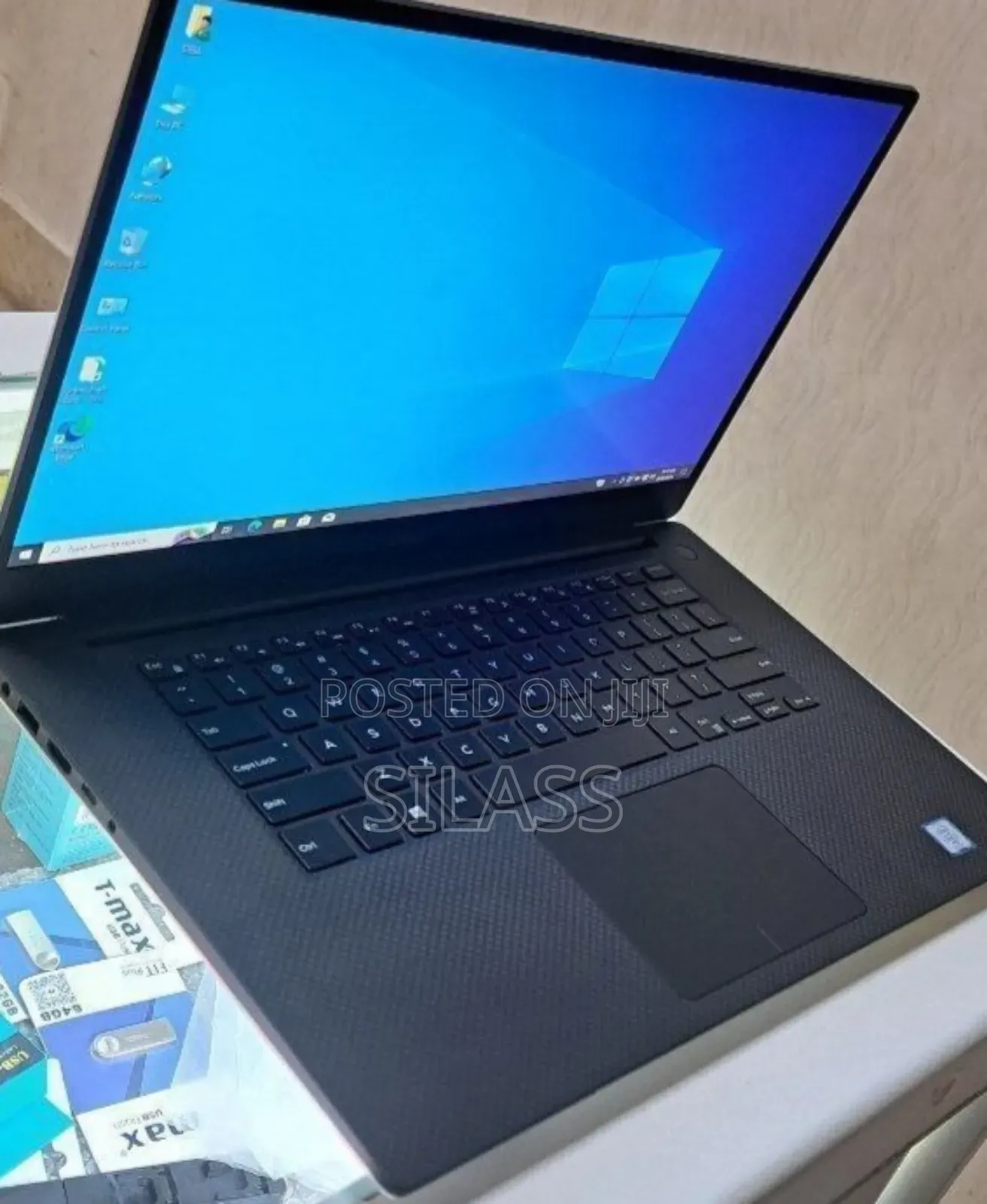 New Laptop Dell Precision 7540 32GB Intel Core I7 SSD 512GB